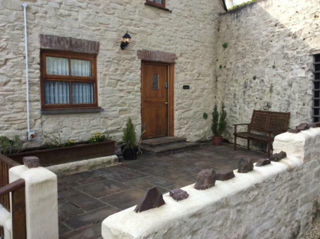 Fletcher Coach House Pendine Exterior photo